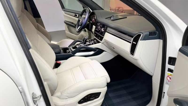 PORSCHE CAYENNE TURBO S E-HYBRID INNO VISION NOCTURNE