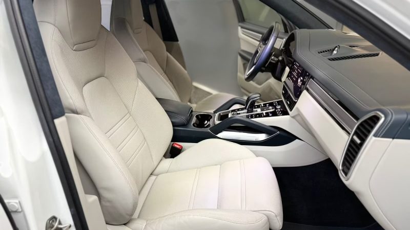 PORSCHE CAYENNE TURBO S E-HYBRID INNO VISION NOCTURNE