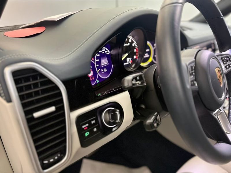 PORSCHE CAYENNE TURBO S E-HYBRID INNO VISION NOCTURNE