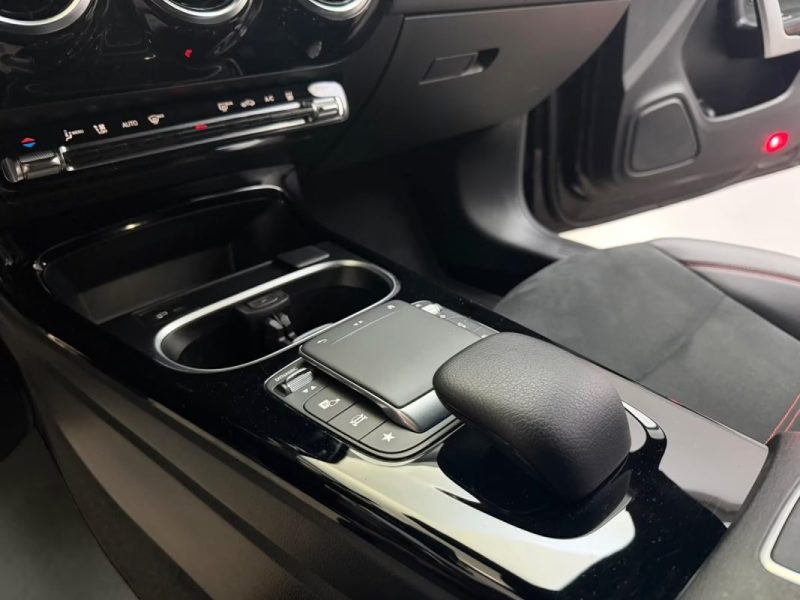 MERCEDES CLA COUPE 250E HYBRIDE 218CH AMG LINE
