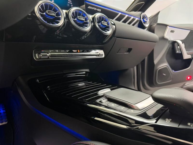 MERCEDES CLA COUPE 45 AMG 387CH PANO SIEGES PERFORMANCE