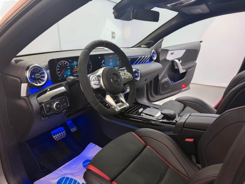 MERCEDES CLA COUPE 45 AMG 387CH PANO SIEGES PERFORMANCE