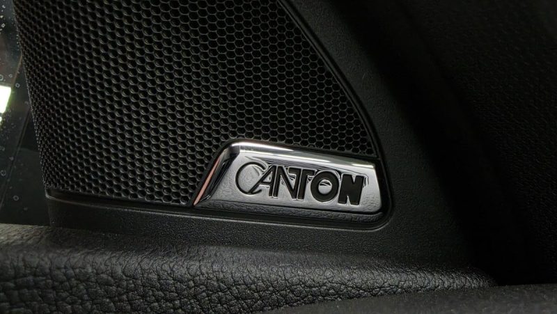 SKODA OCTAVIA SKODA OCTAVIA COMBI 2.0 TSI 220 RS DSG*PANO*CANTON*CUIR*XENON