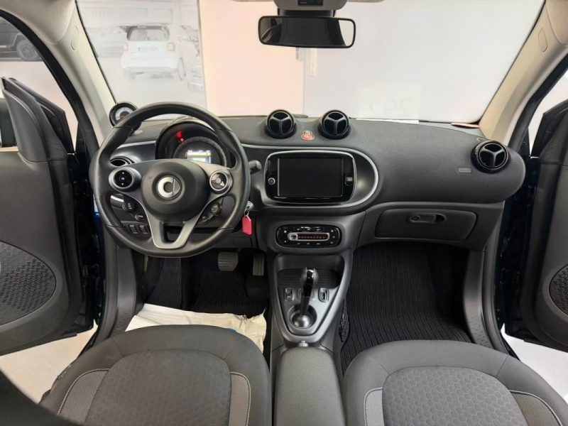 SMART FORTWO COUPE EQ PRIME 22KWH 82CH