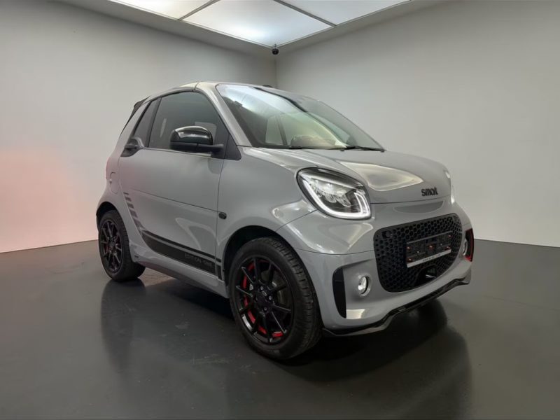 SMART FORTWO CABRIO TAILOR MADE ÉDITION 1 BRABUS 22KW 