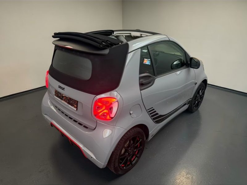 SMART FORTWO CABRIO TAILOR MADE ÉDITION 1 BRABUS 22KW 