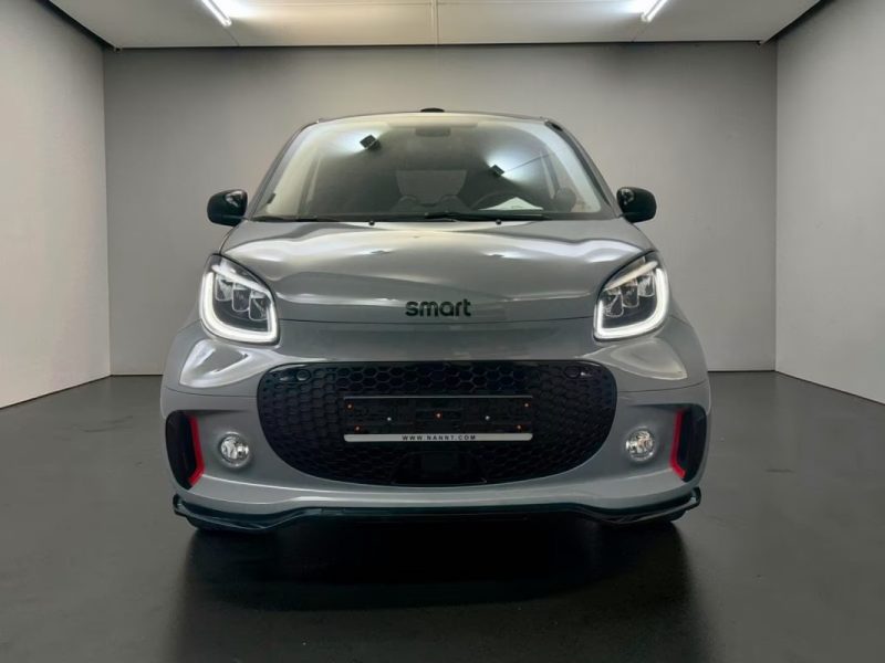 SMART FORTWO CABRIO TAILOR MADE ÉDITION 1 BRABUS 22KW 