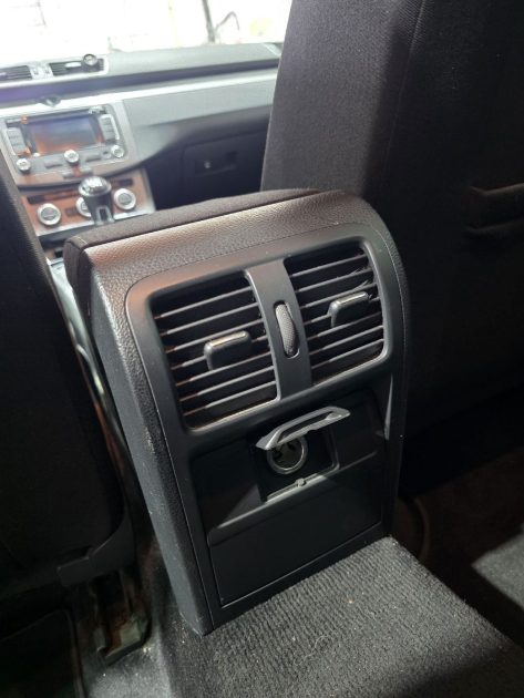 VOLKSWAGEN PASSAT SW 1.6 TDI 105 DESIGN EDITION , Carnet d'Entretien, Climatisation, Garantie
