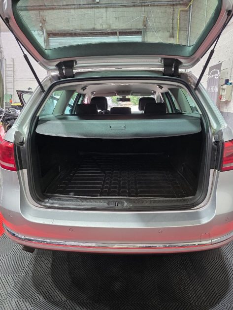 VOLKSWAGEN PASSAT SW 1.6 TDI 105 DESIGN EDITION , Carnet d'Entretien, Climatisation, Garantie