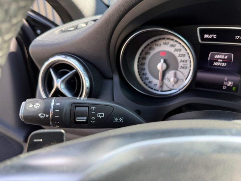 MERCEDES-BENZ Classe GLA 220 Pack AMG 2.1 CDi 16V 7G-DCT 170 cv Boîte auto / Suivi Complet Mercedes