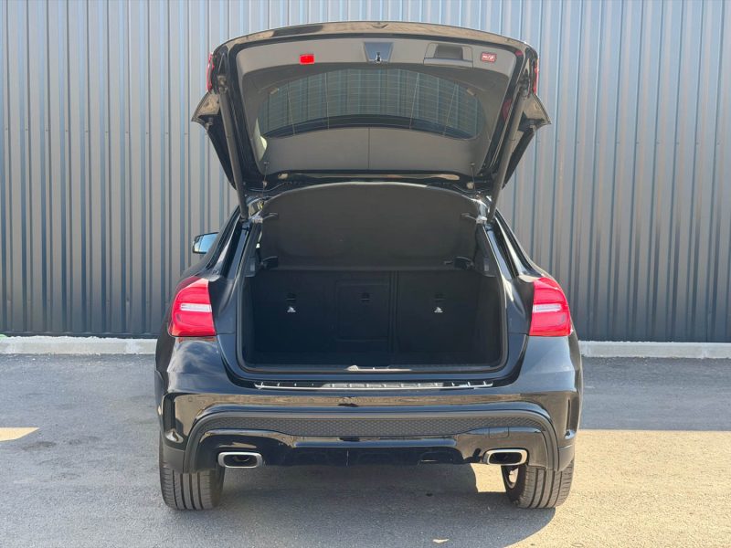 MERCEDES-BENZ Classe GLA 220 Pack AMG 2.1 CDi 16V 7G-DCT 170 cv Boîte auto / Suivi Complet Mercedes