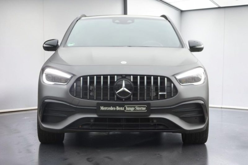 MERCEDES GLA 35 AMG  4M NIGHT HUD ATTELAGE PANO