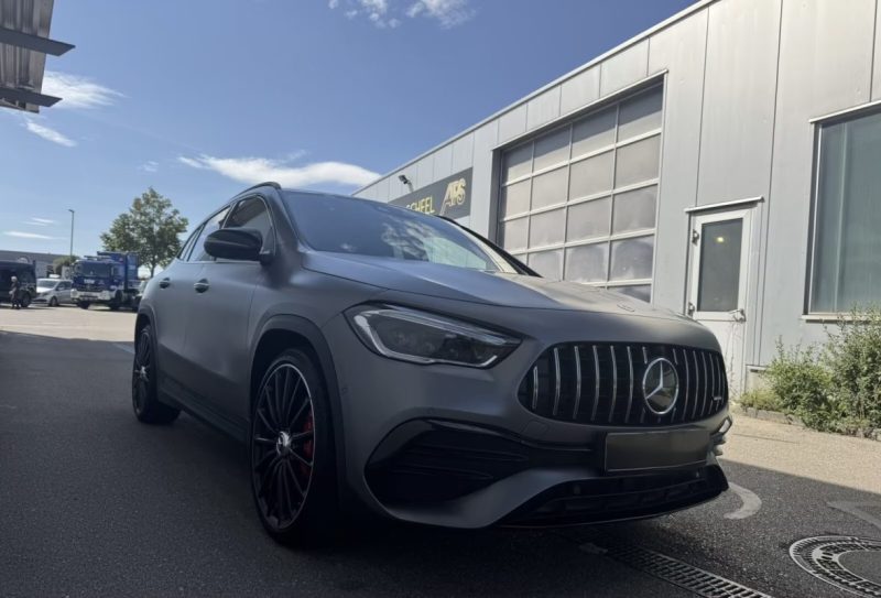 MERCEDES GLA 35 AMG  4M NIGHT HUD ATTELAGE PANO