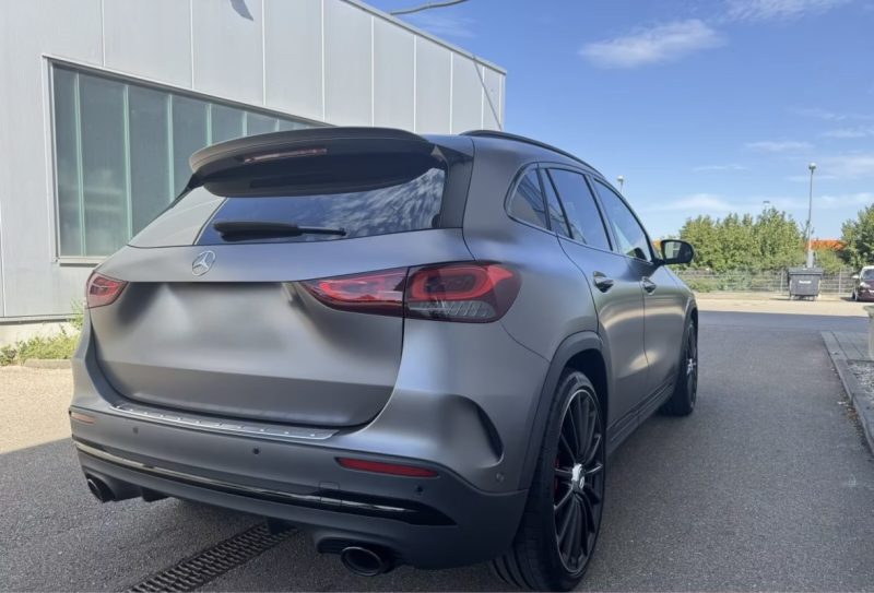 MERCEDES GLA 35 AMG  4M NIGHT HUD ATTELAGE PANO