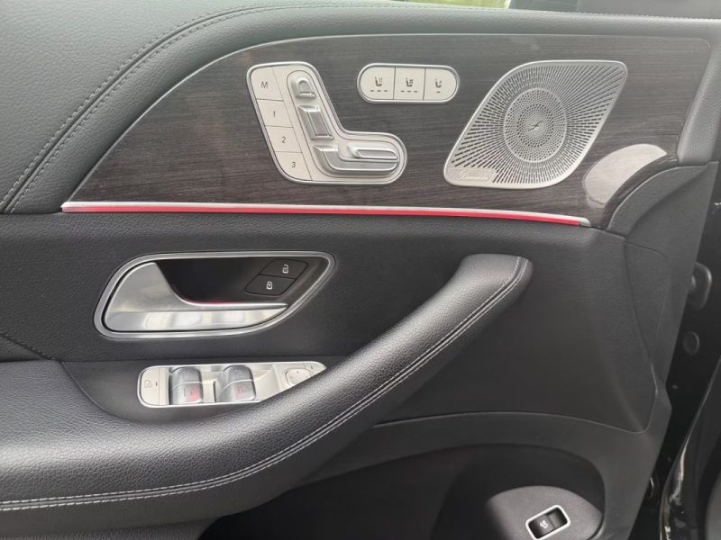MERCEDES GLS 400D 4MATIC AMG PANO 360