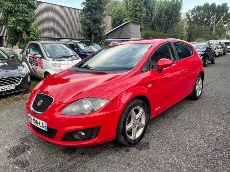 SEAT LEON 1.6 TDI 105 REFERENCE ECOMOTIVE 