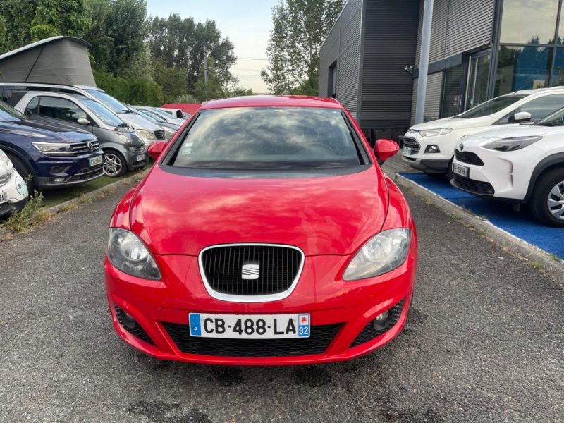 SEAT LEON 1.6 TDI 105 REFERENCE ECOMOTIVE 