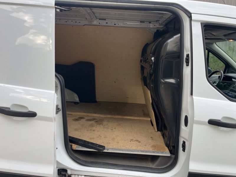 FORD TRANSIT CONNECT L2 1.5L ECOBLUE CARPLAY TVA 