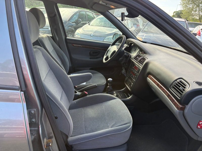 PEUGEOT 406 2.0 HDI SR 2001