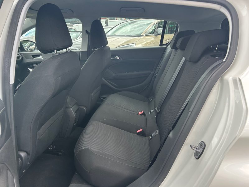 PEUGEOT 308  1.6 HDI 92CH FAP BVM5 ACTIVE
