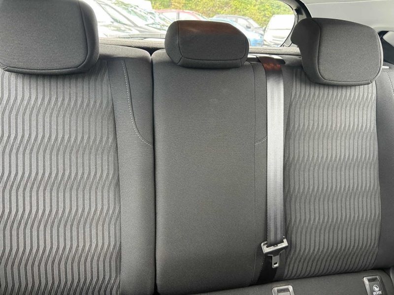 PEUGEOT 308  1.6 HDI 92CH FAP BVM5 ACTIVE