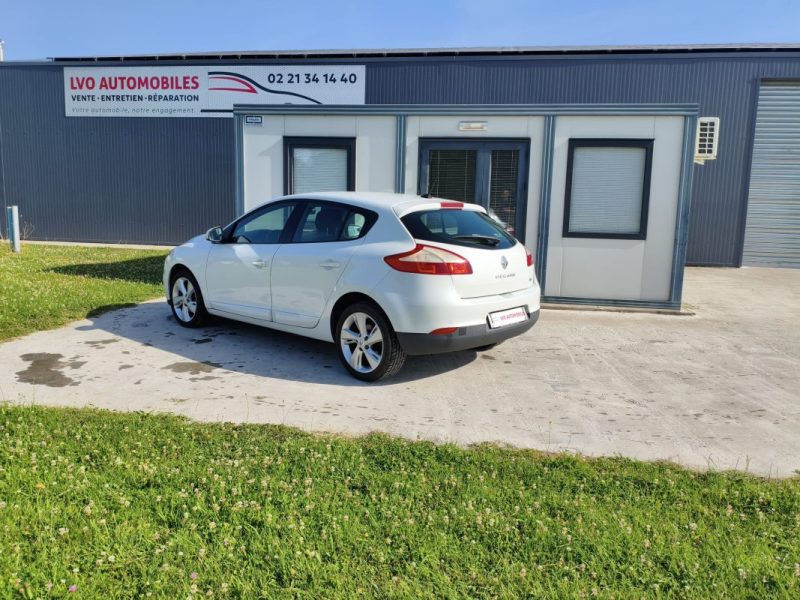 Renault Megane 1.5 dCi Dynamique 110 ch garantie 12 mois Bluetooth - régulateur-clim auto bizone
