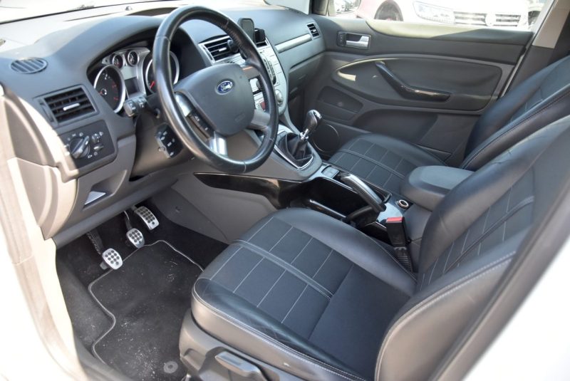 FORD KUGA 2.0 TDCI 163 TITANIUM 4X4 -DISTRI NEUVE 2012