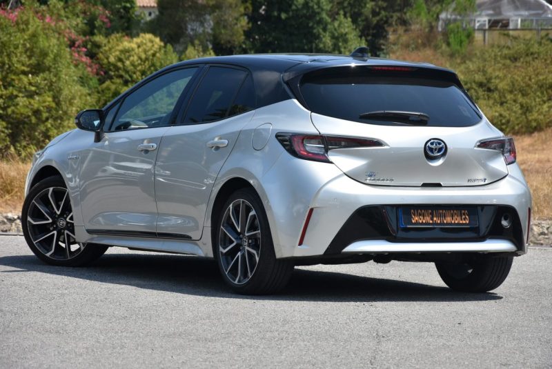 TOYOTA COROLLA XII 1.8 HYBRIDE 122 COLLECTION -30 000 KM 2021