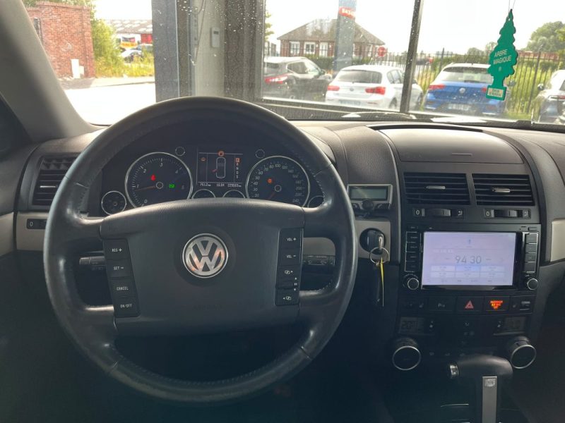 🚘 VOLKSWAGEN TOUAREG 3.0 V6 TDI 225 Ch🔗 Attelage 🛋️ Intérieur cuir 🔥 Sièges chauffants