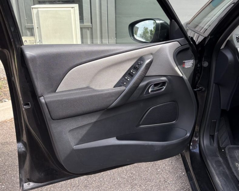 Citroën C4 Picasso 1.6 e-HDi 115ch Intensive 2014 — ENTRETIEN COMPLET - CAMERA DE RECUL - BOITE AUTO