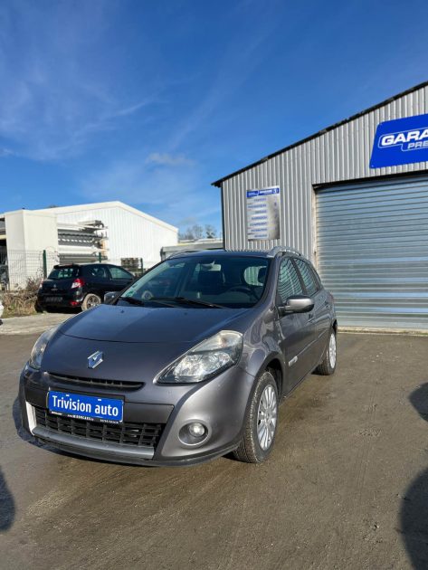 RENAULT CLIO 1.2 ESSENCE 75CH 2010