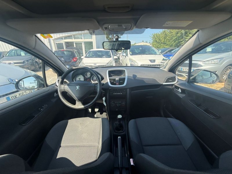 Peugeot 207 1.4 VTI 95 Ch Garantie 