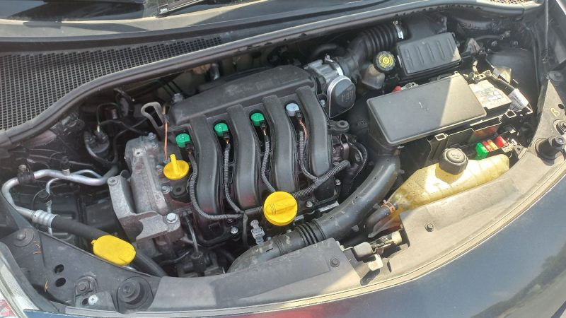 RENAULT CLIO III CONFORT DYNAMIQUE 1.6 16V BA PROACTIVE 2006