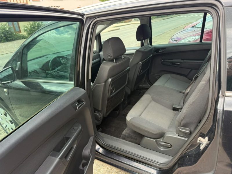 Opel Zafira 1.7 CDTi 110Ch 111 