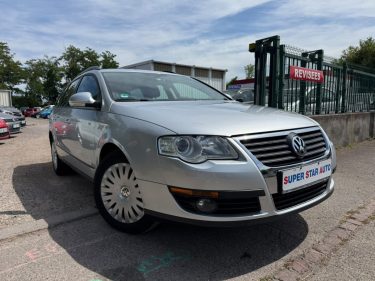 VOLKSWAGEN PASSAT SW 2.0 TDi 140CV CONFORTLINE BVM6