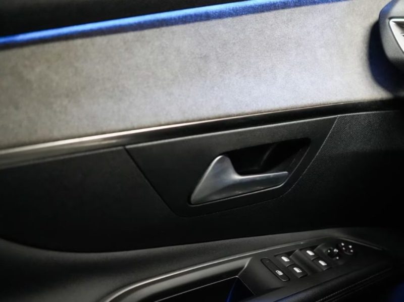 PEUGEOT 3008 GT / BLACK TONE  2024