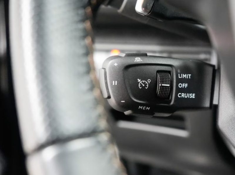 PEUGEOT 3008 GT / BLACK TONE  2024