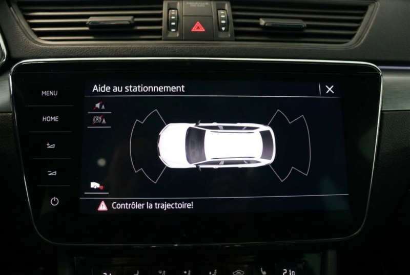 SKODA SUPERB COMBI SPORTLINE DCC PANO KAMERA MEMORY SPORTLINE 2022