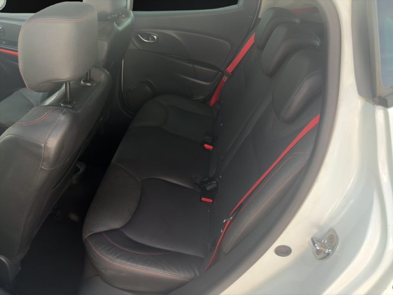 RENAULT CLIO IV RS 1.6 Turbo 200 cv / EDC