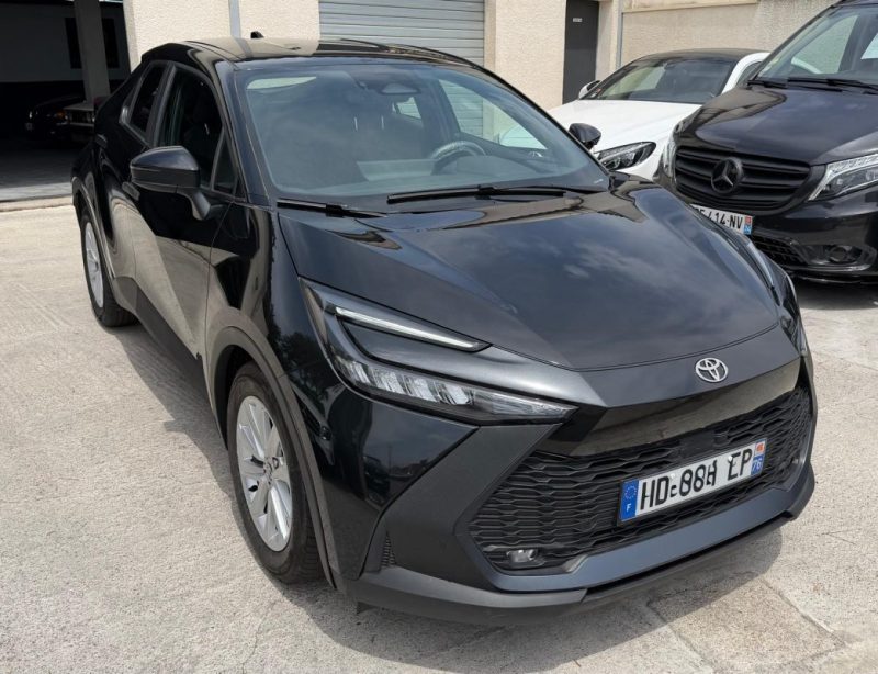 TOYOTA C-HR 1.8 140H DYNAMIC 2025