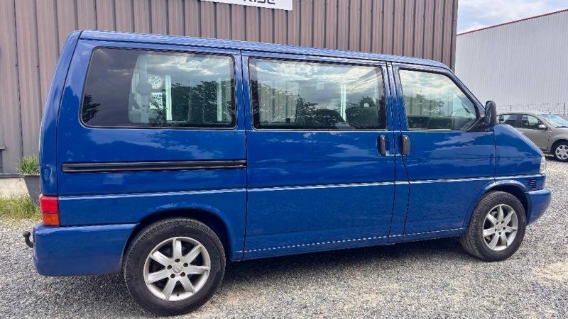 VOLKSWAGEN  MULTIVAN   