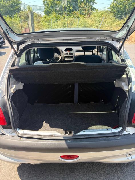 PEUGEOT 206 XT PACK 1.4i TU 75cv 