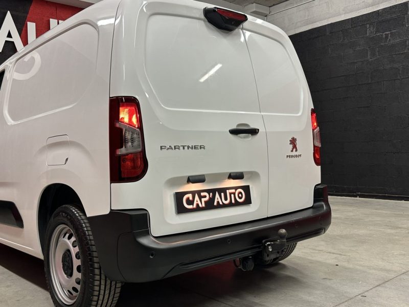 PEUGEOT PARTNER STANDARD 1.5 BLUE HDI 100CV ASPHALT 3 places 1000KG - 1ère Main - TVA récupérable -