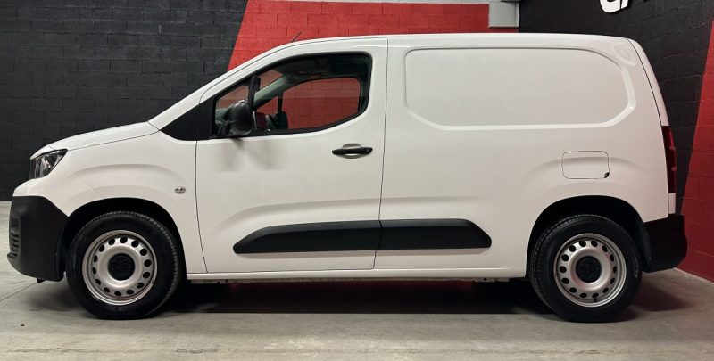 PEUGEOT PARTNER STANDARD 1.5 BLUE HDI 100CV ASPHALT 3 places 1000KG - 1ère Main - TVA récupérable -
