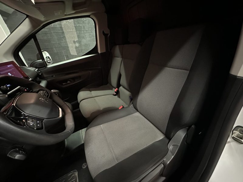 PEUGEOT PARTNER STANDARD 1.5 BLUE HDI 100CV ASPHALT 3 places 1000KG - 1ère Main - TVA récupérable -