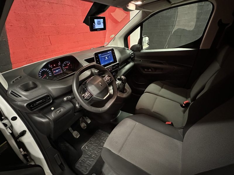 PEUGEOT PARTNER STANDARD 1.5 BLUE HDI 100CV ASPHALT 3 places 1000KG - 1ère Main - TVA récupérable -