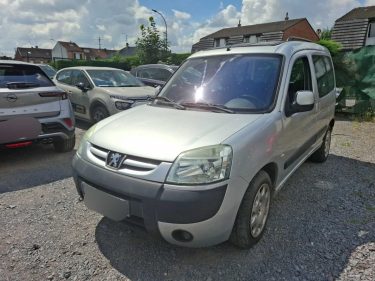Peugeot Partner 1.6 HDi 90 Zénith