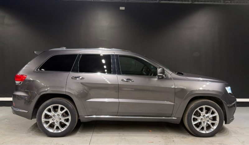 JEEP GRAND CHEROKEE SUMMIT 2013