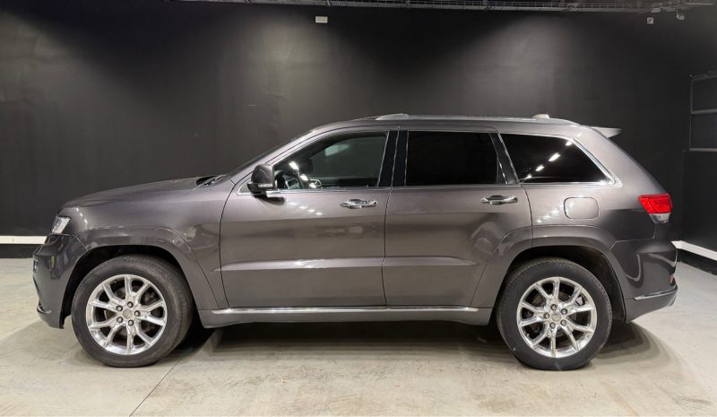 JEEP GRAND CHEROKEE SUMMIT 2013