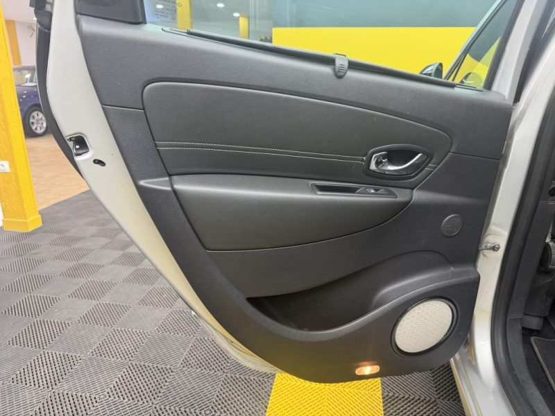 RENAULT SCENICIII GRAND 1.6 DCI 130 BOSE EDITION 7PLACES 2016